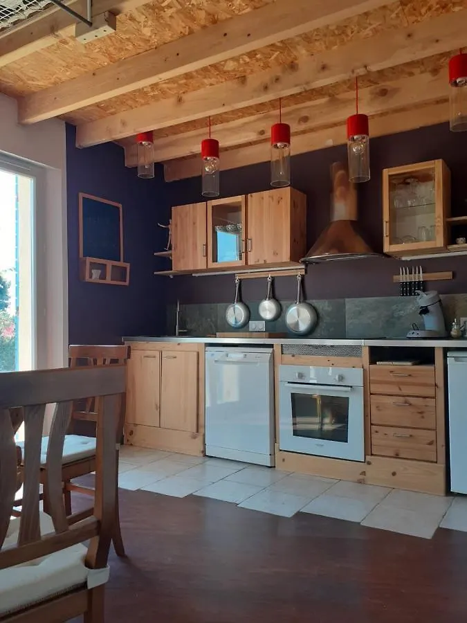 Charmante Maison Atypique Régusse